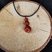 Collier en jaspe rouge, Bubble's