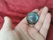 Pierre roulée labradorite