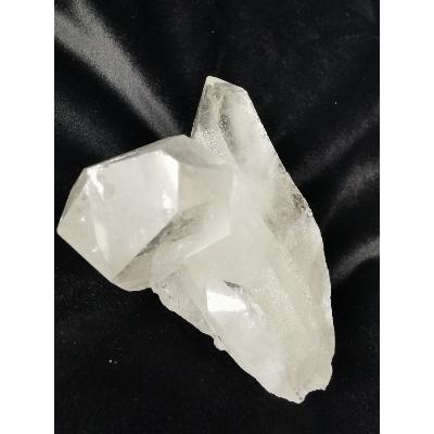 Pierre brute en cristal de roche