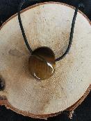 Pendentif en œil de tigre  