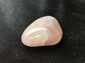 Pierre roulée en quartz rose
