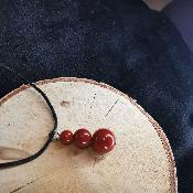 Collier en jaspe rouge, Bubble's