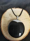 Pendentif en agate noire 
