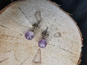 Boucle d'oreille puce en amethyste